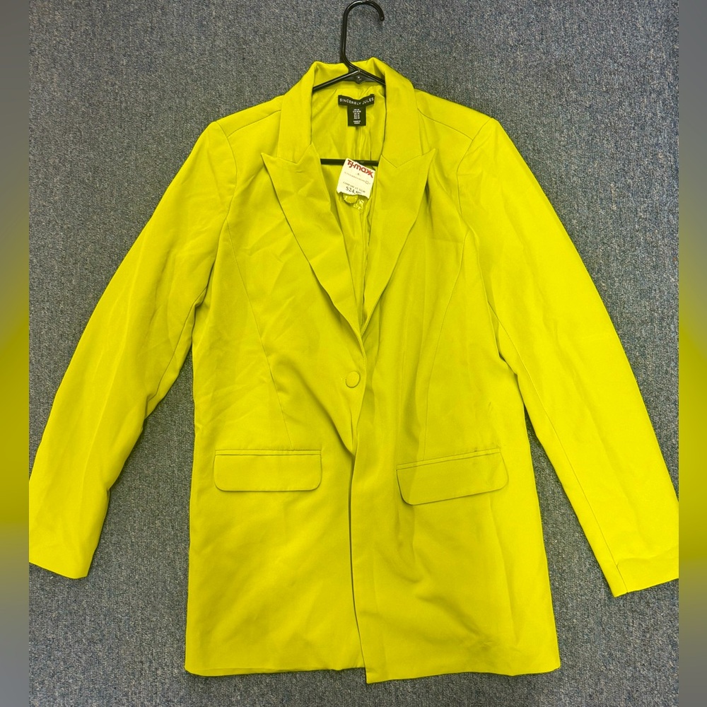 *NWT* Green Blazer 😍💚